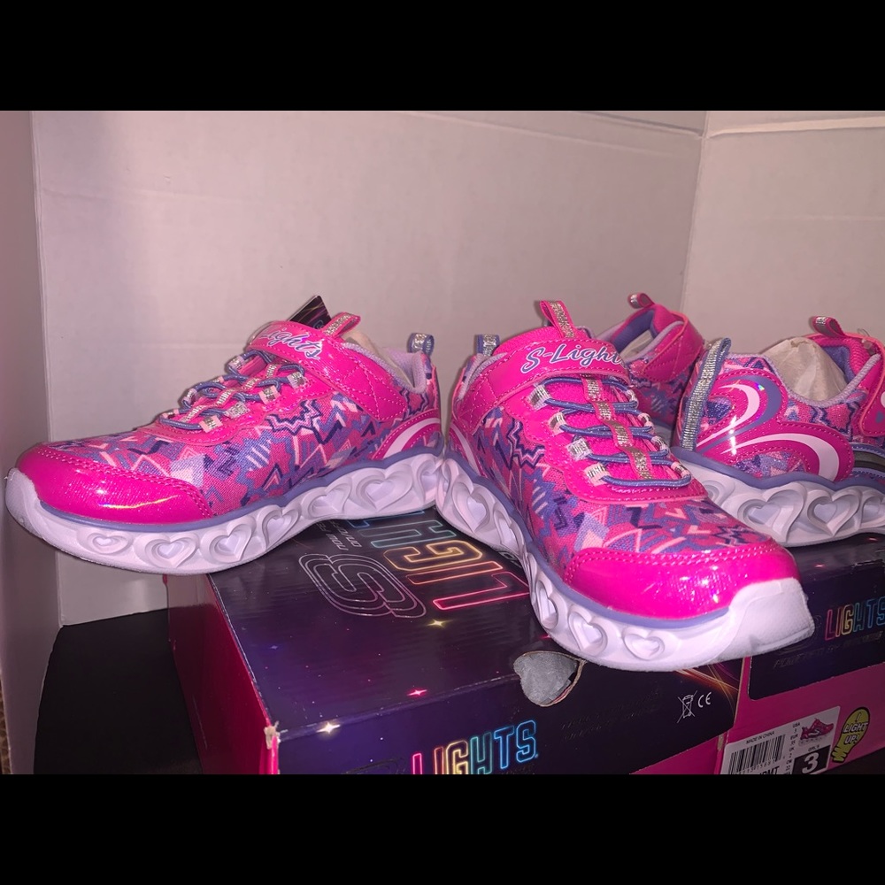 S Lights: Heart Lights by Skechers